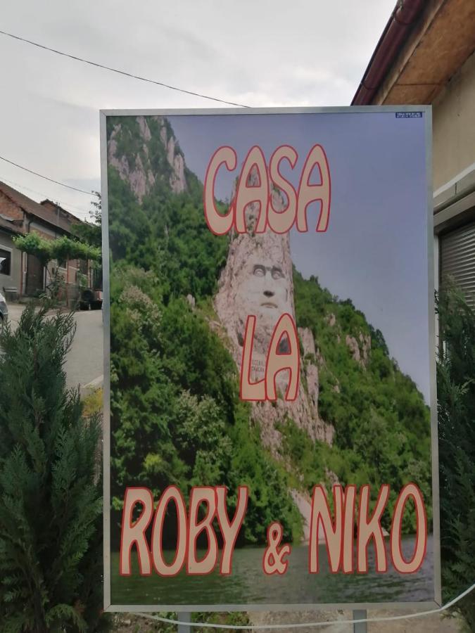 Hotel La Roby Si Niko à Dubova Extérieur photo